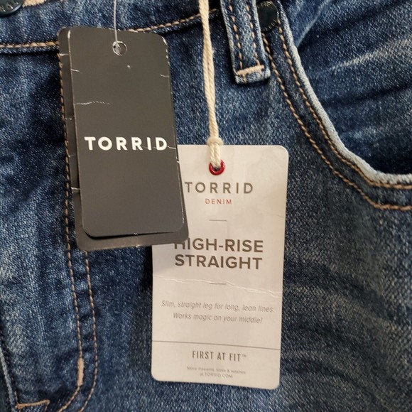 Torrid High Rise Slim Straight Leg Jeans Distressed Medium Wash Blue Women's 20R - Picture 4 of 12
